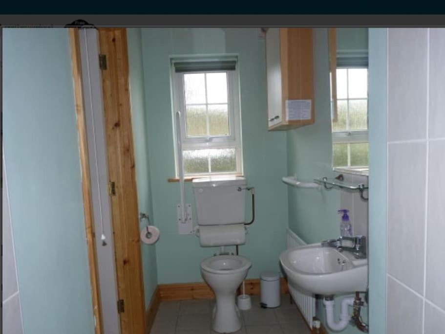 Fermanagh Lakeside Self Catering Corranny Exterior foto